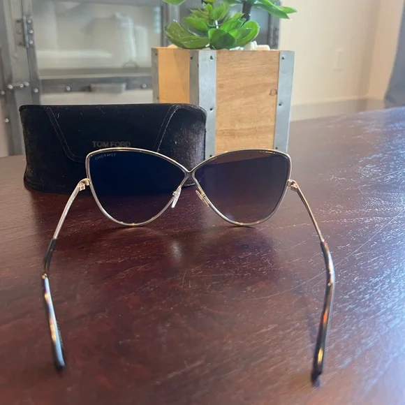 Tom Ford Cat Eye Sunglasses Gold Metal Brown Gradient Lens Luxury Designer TF - Picture 3 of 5